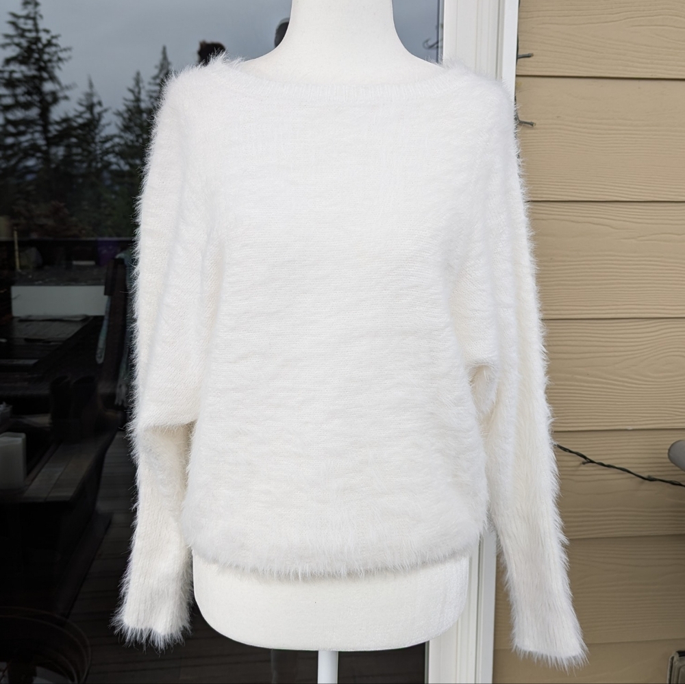 Eyelash sweater